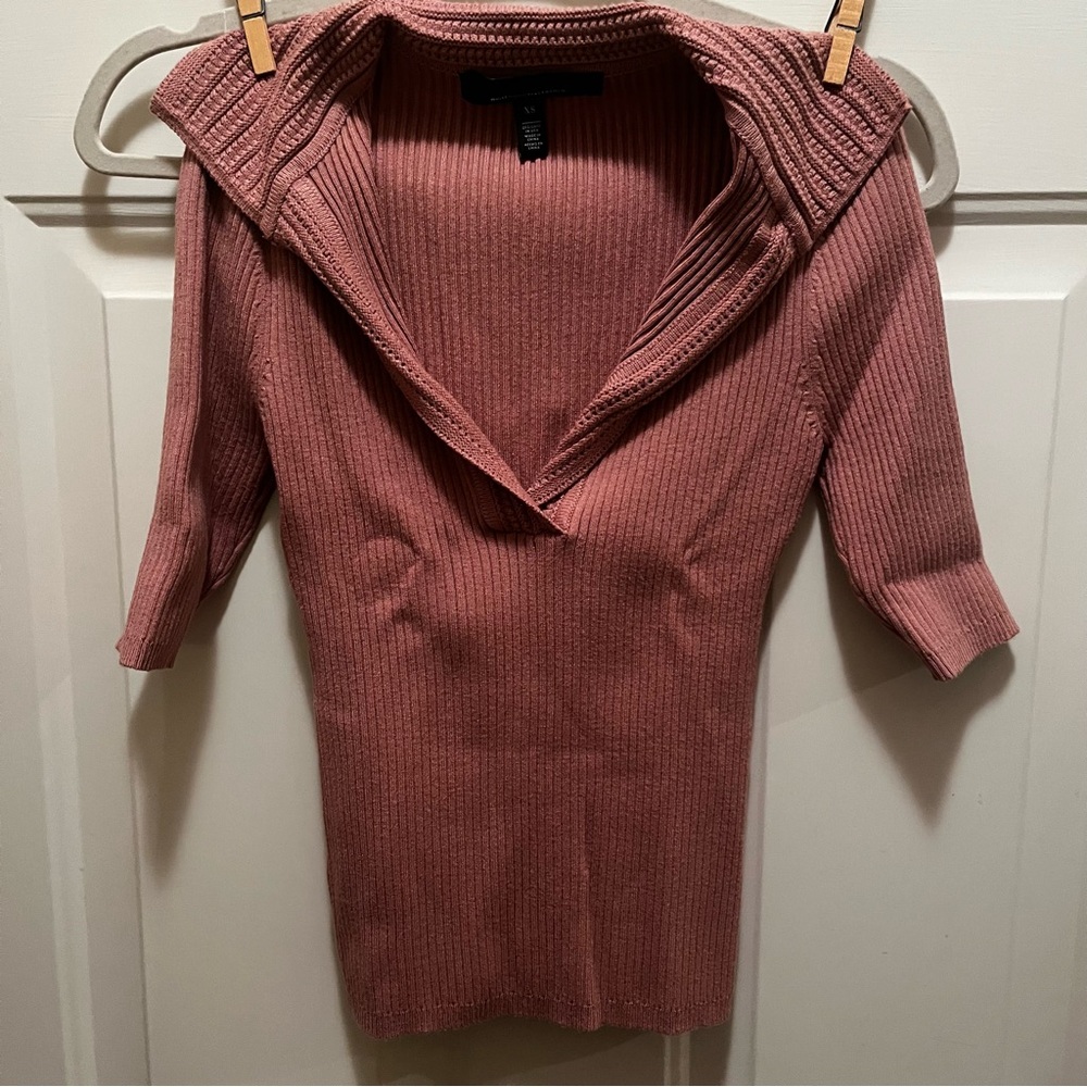 White House Black Market Size XS Ribbed Knit Top in Dusty Pink Sz XS